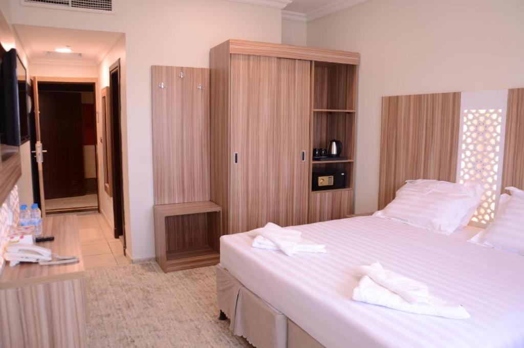 Artal International Hotel Μεδίνα Εξωτερικό φωτογραφία